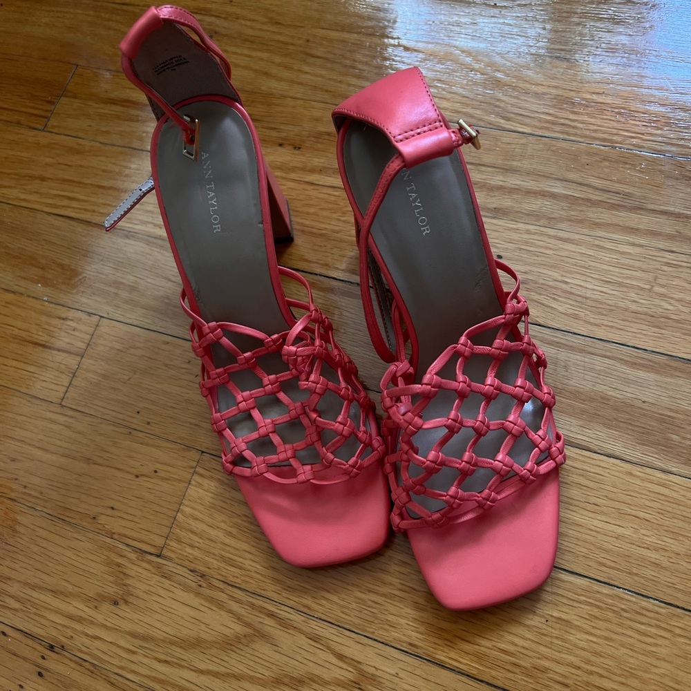 Ann Taylor heels
